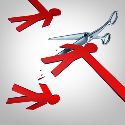 Who Wins from Disintermediation?